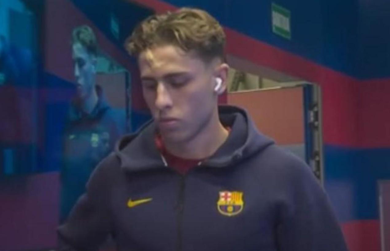 九游入口-费尔明头部受伤近照：额头贴着敷料，能明显看到肿块